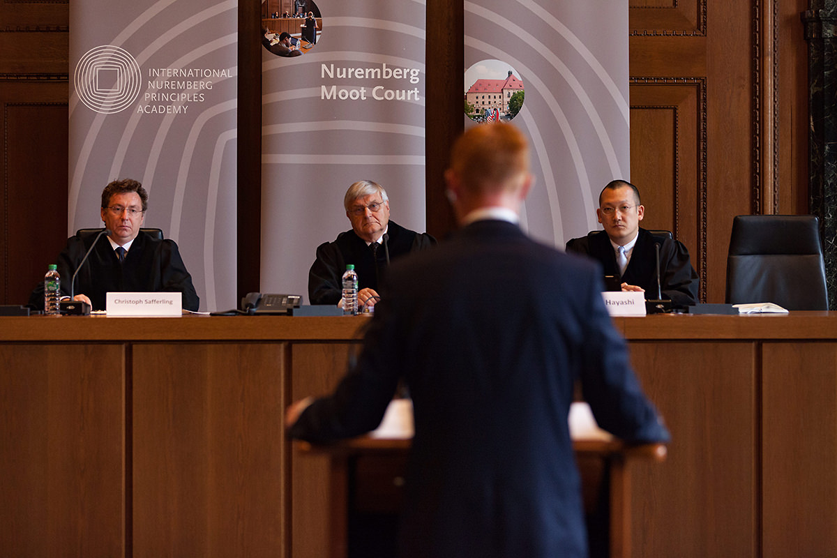 Zum Artikel "Nuremberg Moot Court 2016"