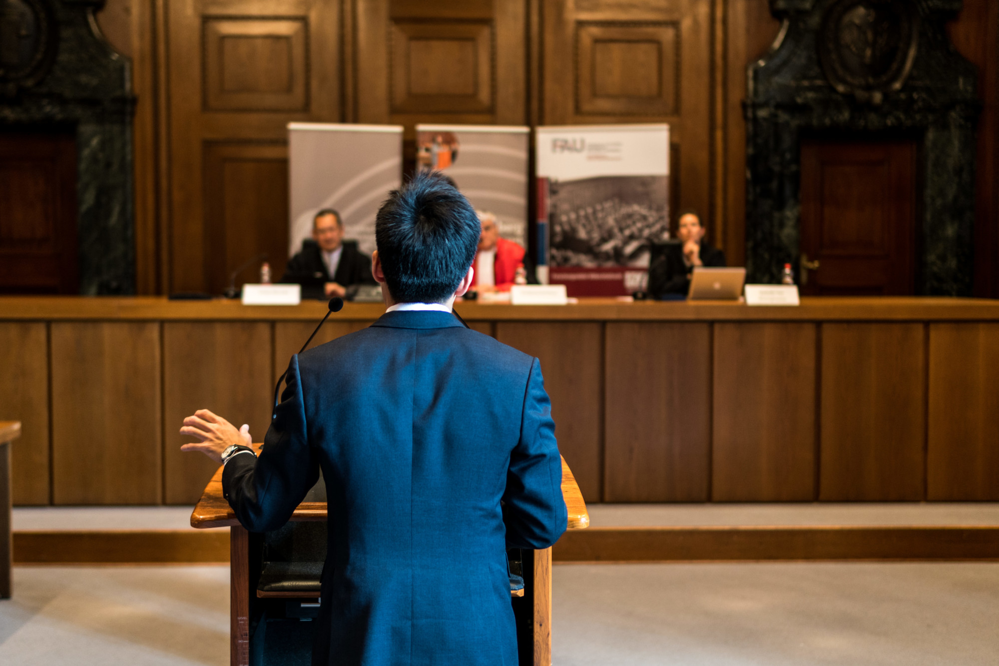 Zur Seite: Nuremberg Moot Court