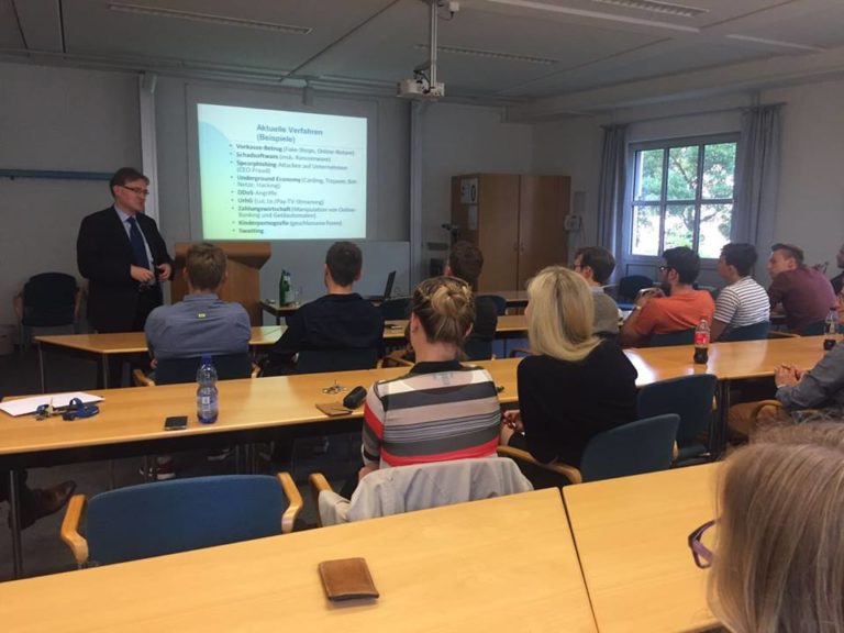 Erlanger Examenskurs bereitet optimal auf das Staatsexamen vor