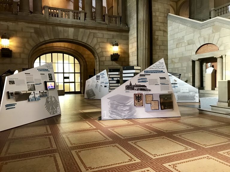 Eröffnung der Ausstellung „Die Rosenburg – Das Bundesjustizministerium im Schatten der NS-Vergangenheit“ am Hanseatischen Oberlandesgericht