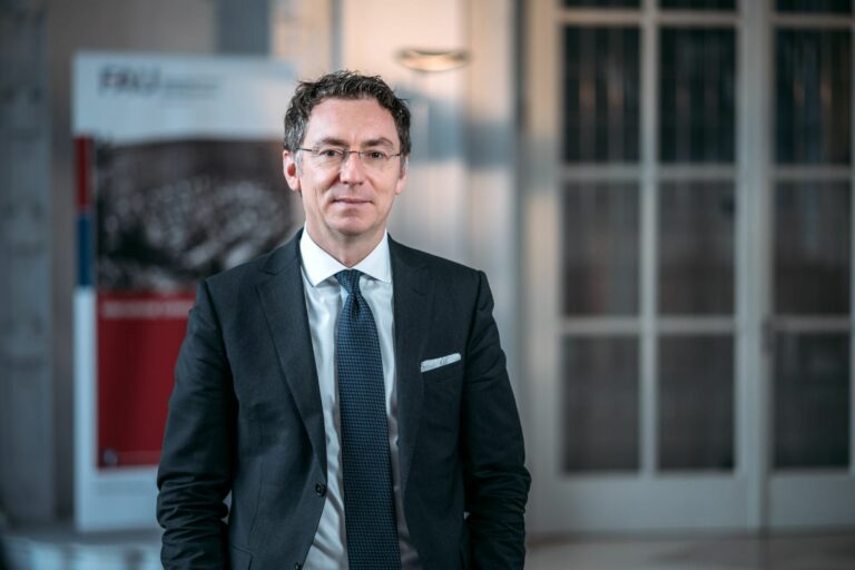 Hinweis:  Prof. Safferling zum Angriff auf Kliniken im Gaza-Konflikt